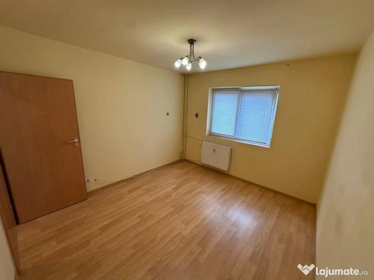 Apartament cu 2 camere semidecomandat în Nord