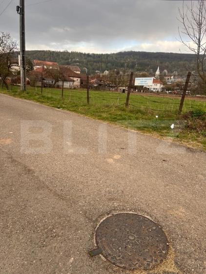 Teren Construcții intravilan de 1200 mp, în Șuncuiuș