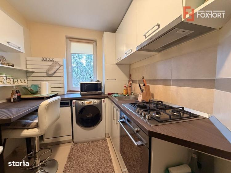 Apartament cu 4 camere decomandat, mobilat în Giroc