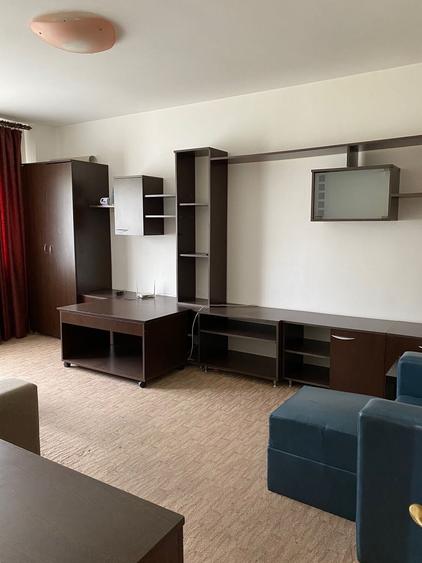 Apartament cu 2 camere decomandat în Popa Șapcă