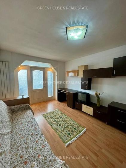 Apartament cu 2 camere semidecomandat în Ultracentral