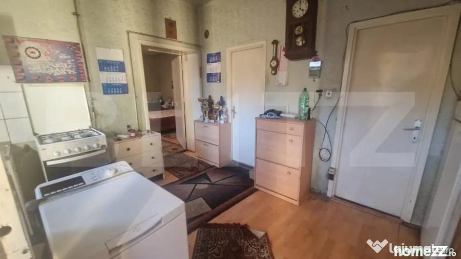 Casă cu 7 camere cu Teren 1353 Mp în Centrul Istoric