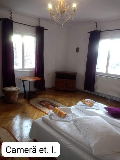 Casă cu 4 camere cu Teren 700 Mp în Angofa