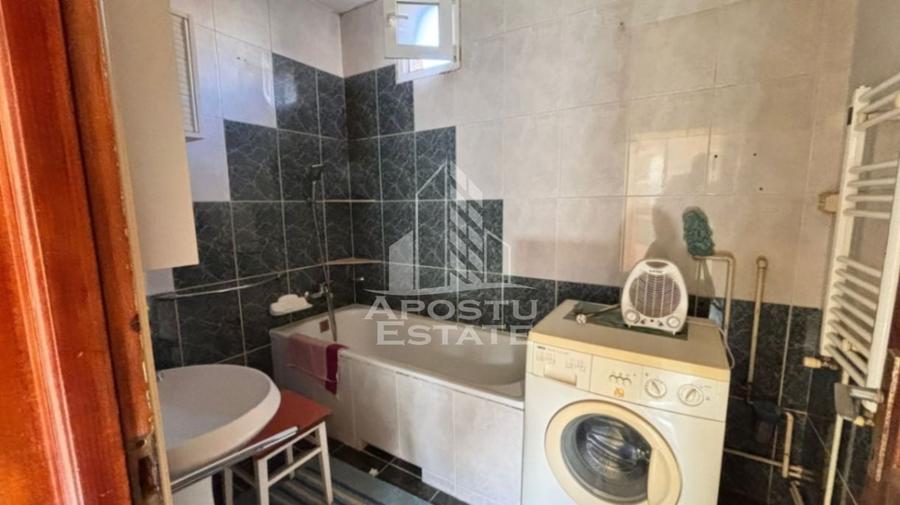 Casă individuală cu 4 camere cu Canalizare în Ciarda Roșie