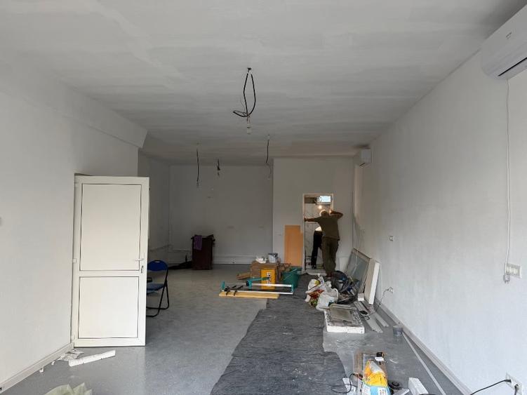 Spațiu comercial, de 65 mp, în Central