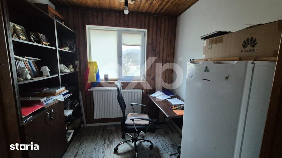 Casă cu 4 camere cu Teren 553 Mp în Moșoaia