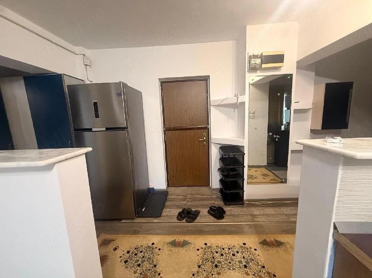Apartament cu 2 camere decomandat în Ghencea