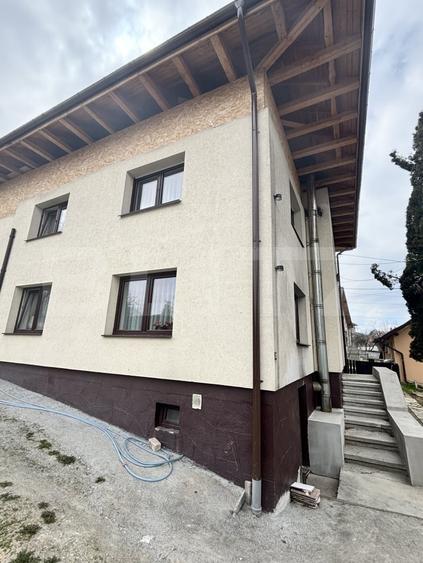 Casă individuală cu 6 camere cu Canalizare în Vatra Dornei