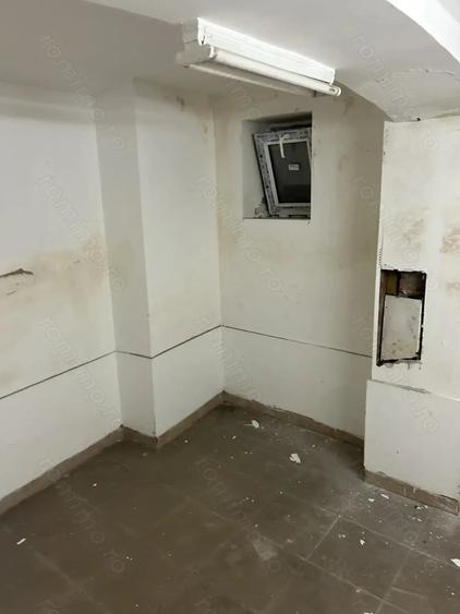 Spațiu comercial, de 120 mp, în P-ța Maria