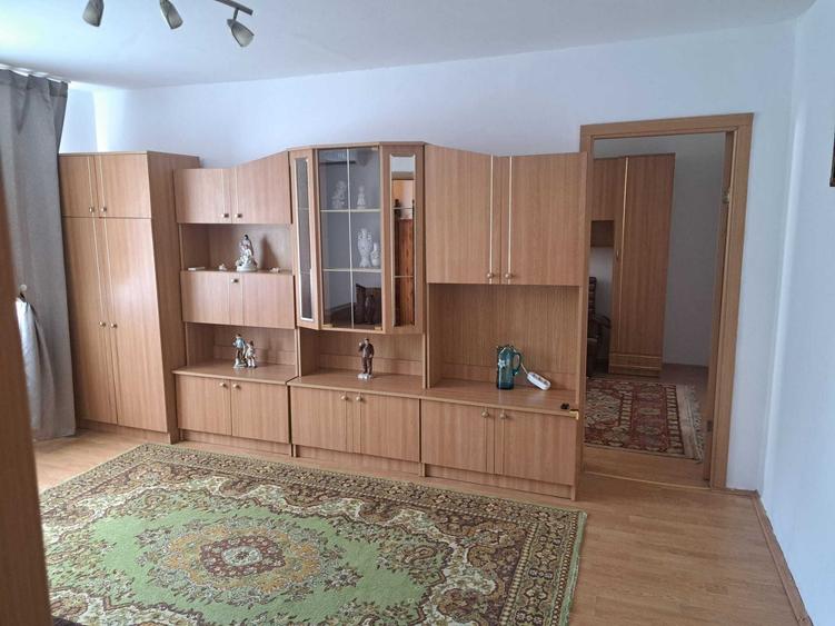 Apartament cu 2 camere semidecomandat în Blașcovici