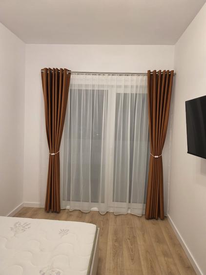 Apartament cu 2 camere semidecomandat în Florești