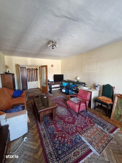Apartament cu 3 camere decomandat în Nord
