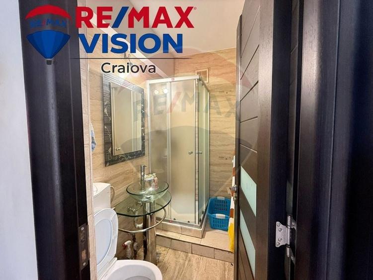 Apartament cu 2 camere de închiriat în zona Ultracentral - 4