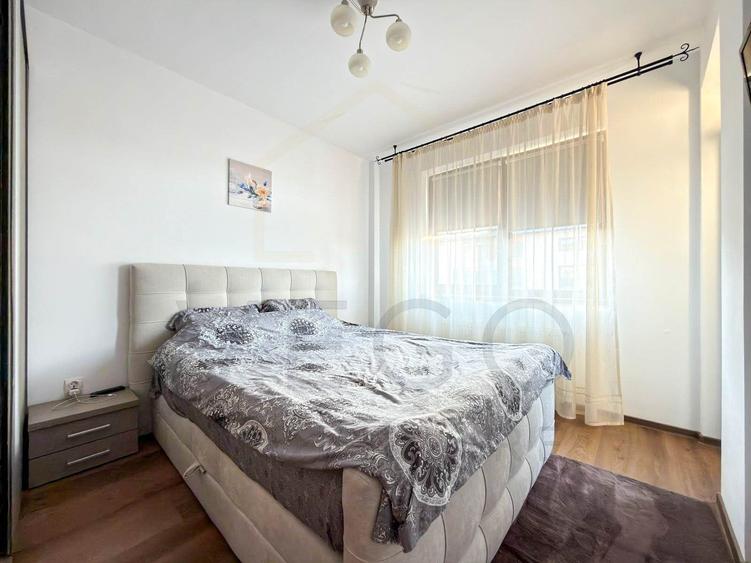 Apartament cu 2 camere semidecomandat, mobilat în Florești
