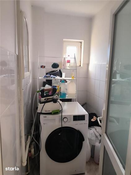 Apartament cu 3 camere, mobilat în Central