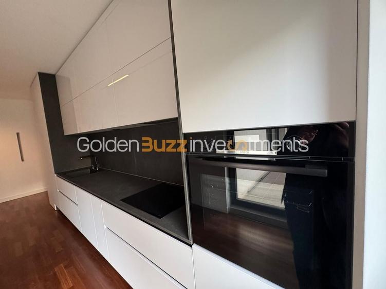 Apartament cu 4 camere decomandat în Băneasa