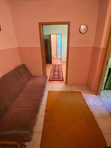 Apartament cu 2 camere semidecomandat, mobilat în Lujerului