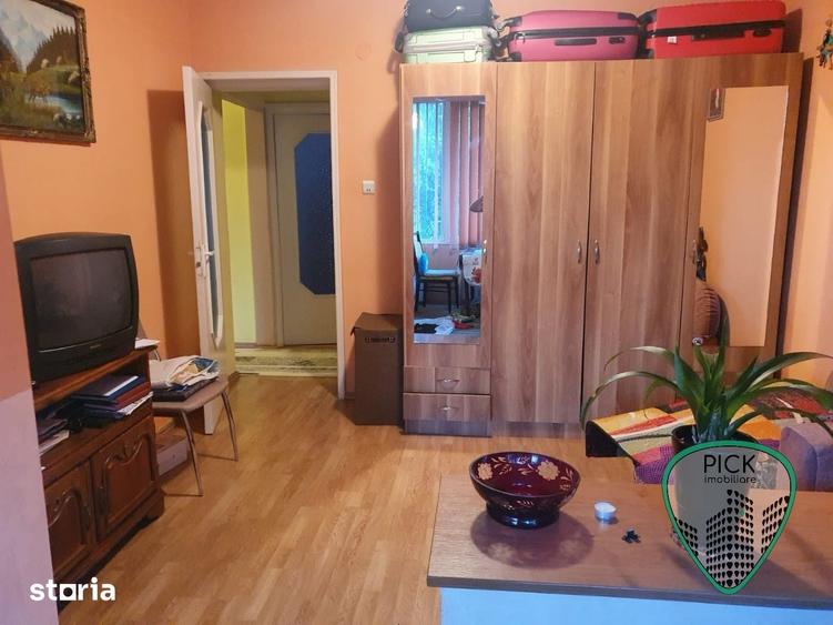 Apartament cu 3 camere decomandat în Tudor