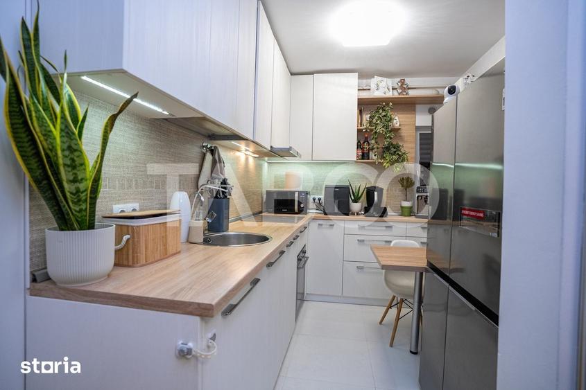 Apartament cu 4 camere semidecomandat în Iris