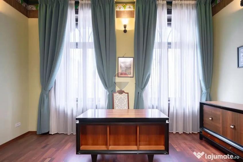 Apartament cu 3 camere decomandat în Centrul Istoric