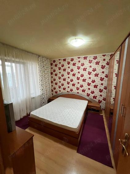 Apartament cu 3 camere decomandat în Nufărul