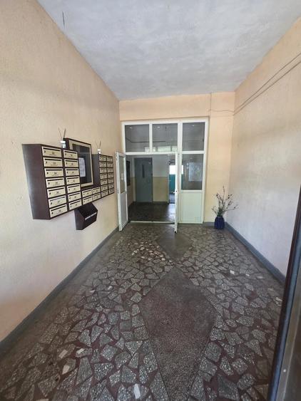 Apartament cu 3 camere decomandat în Nord