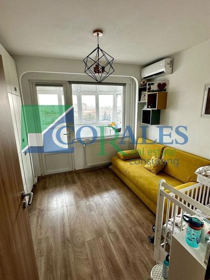Apartament cu 4 camere decomandat, mobilat în Circumvalațiunii