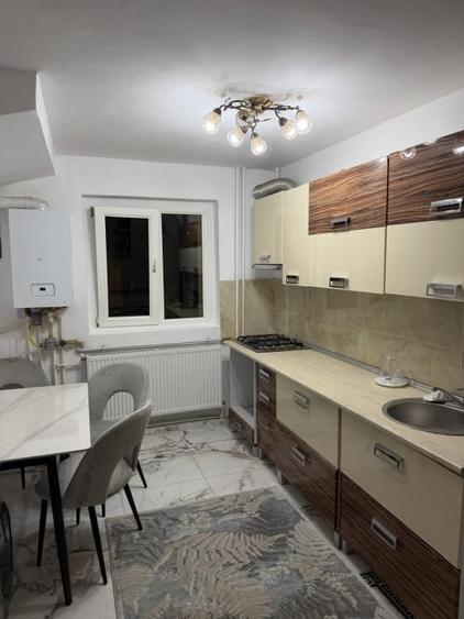 Apartament cu 2 camere semidecomandat, mobilat în Brazda lui Novac