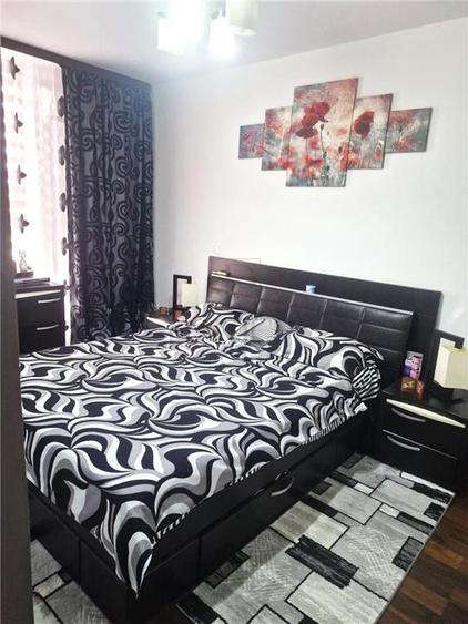 Apartament cu 3 camere decomandat în Soarelui