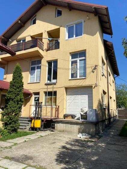 Spațiu comercial, de 150 mp, în Șcheia