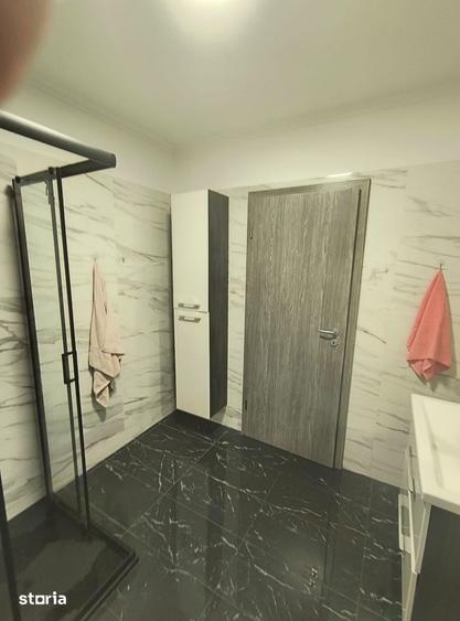 Casă cu 4 camere cu Teren 433 Mp în Sânmihaiu Român