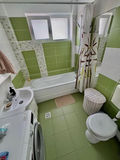 Apartament cu 2 camere decomandat în Borhanci