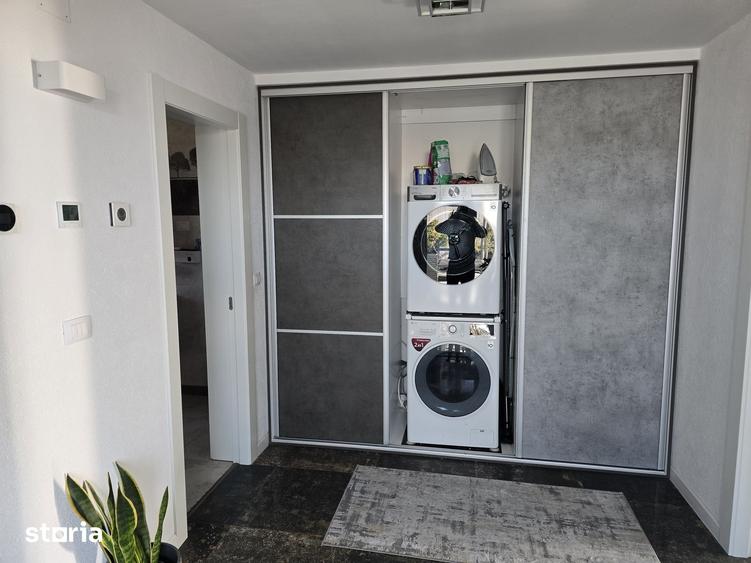Spațiu comercial, de 400 mp, în Iosia