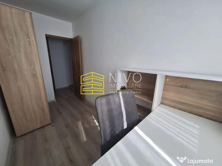 Apartament cu 3 camere semidecomandat în Ady