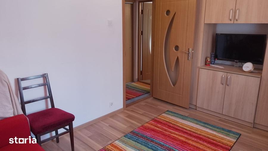 Apartament cu 2 camere semidecomandat în Micro 3