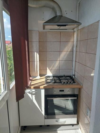 Apartament cu 2 camere decomandat în Ștrand