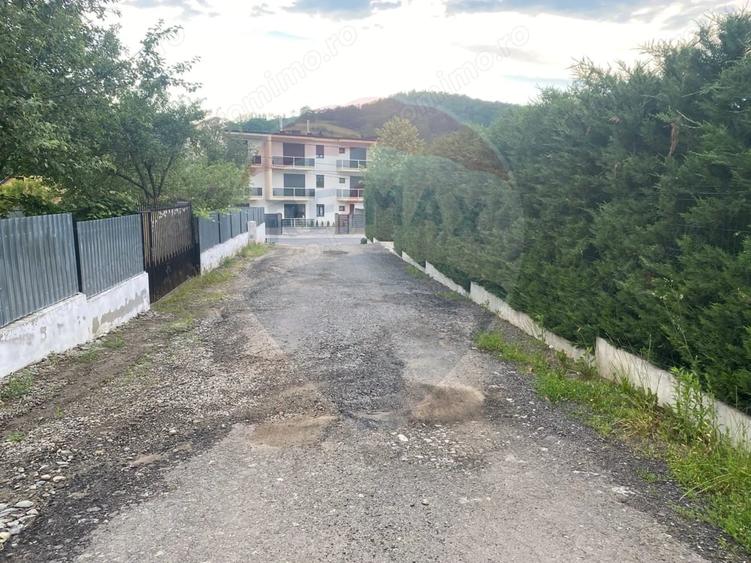 Teren de 852 mp, în Central