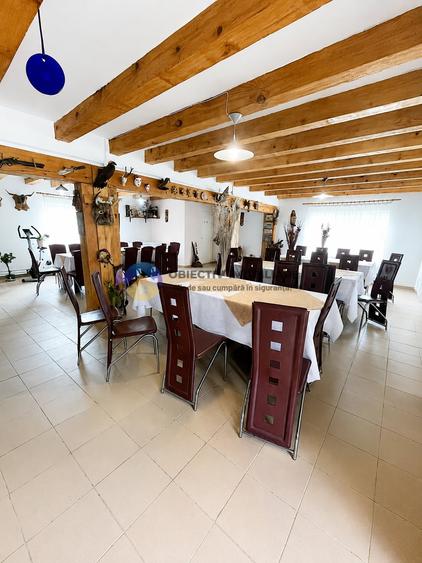 Casă individuală cu 6 camere cu Teren 2088 Mp în Hârtop