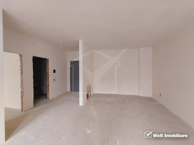 Apartament cu 2 camere semidecomandat în Mărăști