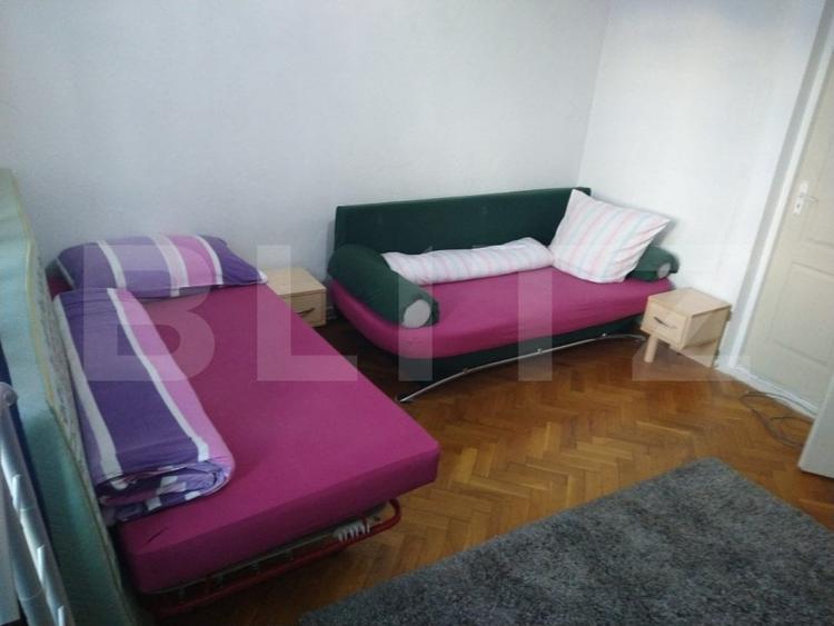 Casă individuală cu 5 camere cu Canalizare în Cetate