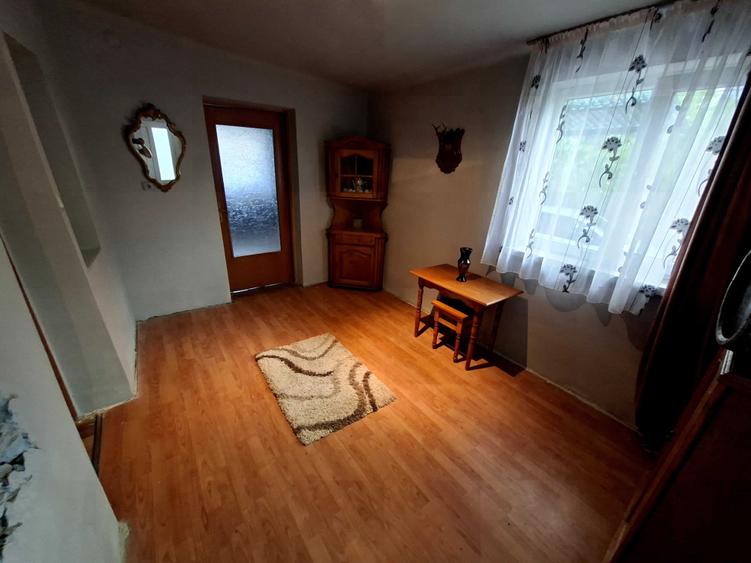 Casă cu 4 camere în Exterior Vest