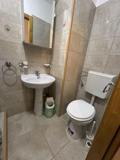 Apartament cu 3 camere decomandat în Câmpina