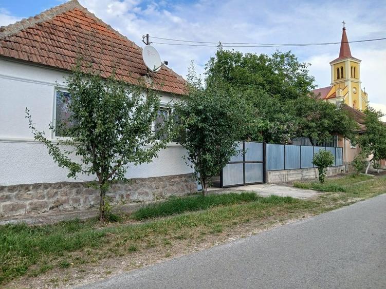 Casă cu 2 camere în Vintere
