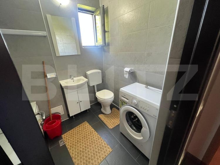 Apartament de inchiriat, cu 2 camere decomandat, 48 mp in zona Comuna din Paris - 6