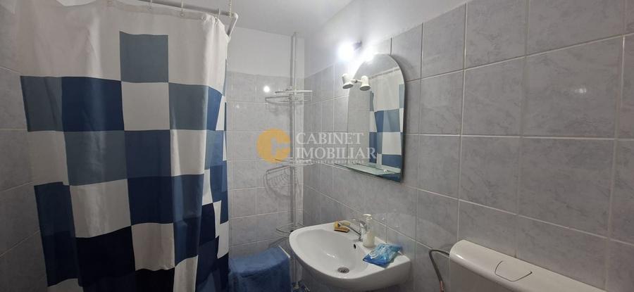 Apartament cu 2 camere decomandat, mobilat în Tomești