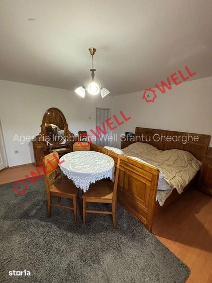Casa de familie de vanzare in Le?!