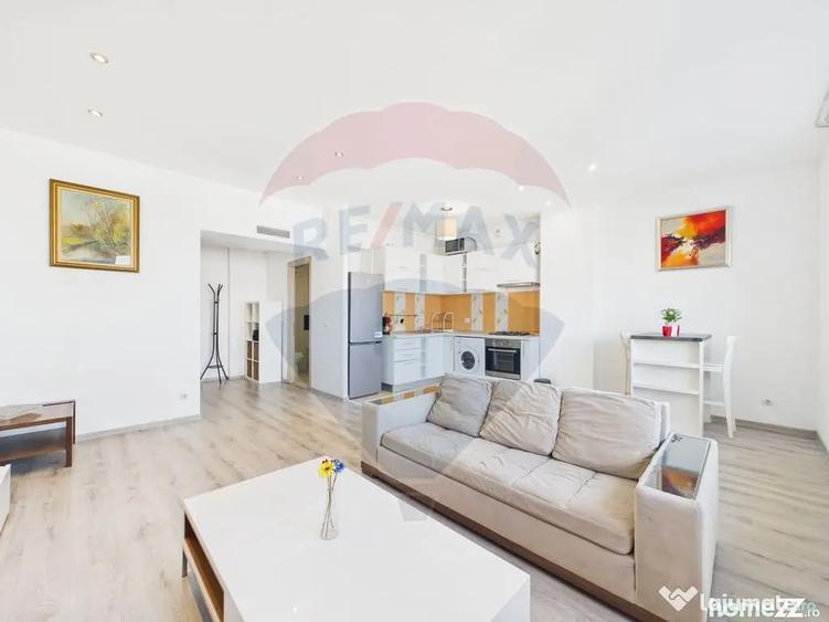 Apartament cu 2 camere decomandat în Sud