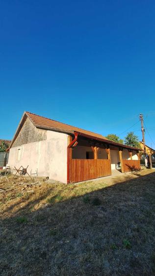 Casă cu 2 camere în Central