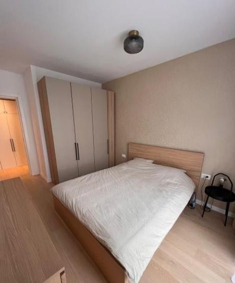 Apartament cu 2 camere semidecomandat, mobilat în Pipera