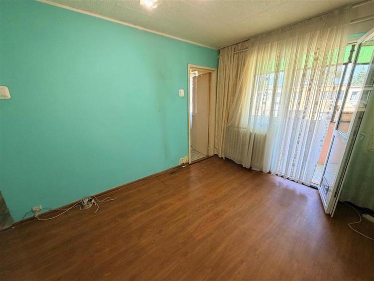 Apartament cu 3 camere Alexandru cel Bun  Piata Voievozilor - 7